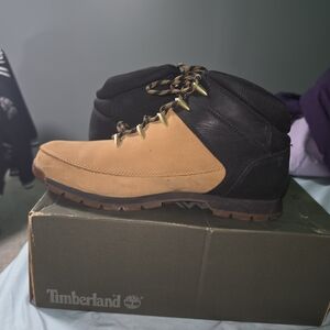 Timberland Men's Black and Tan Boots